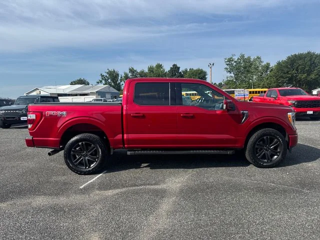 Used 2022 Red Metallic Ford Lariat image 9