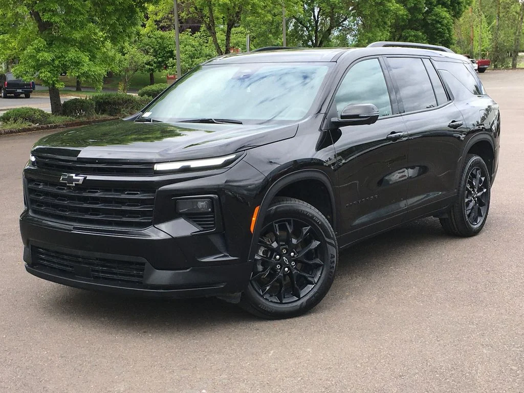 2024 Chevrolet Traverse LT AWD's photo