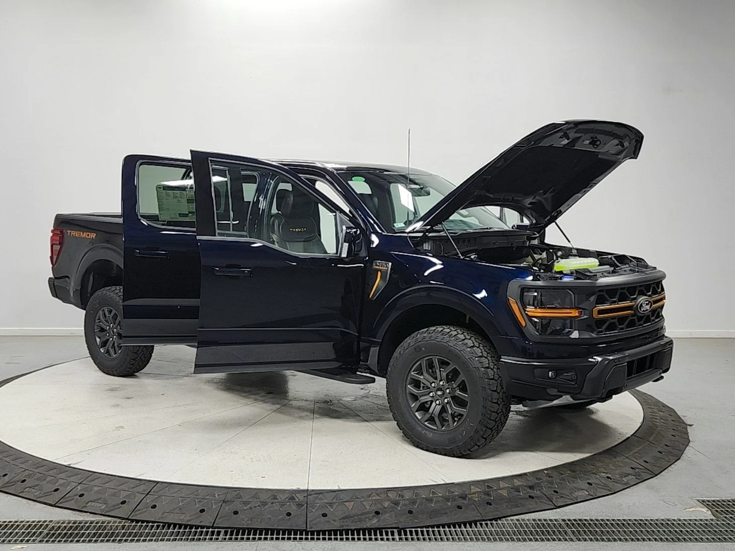 New 2026 Blue Ford Tremor image 9