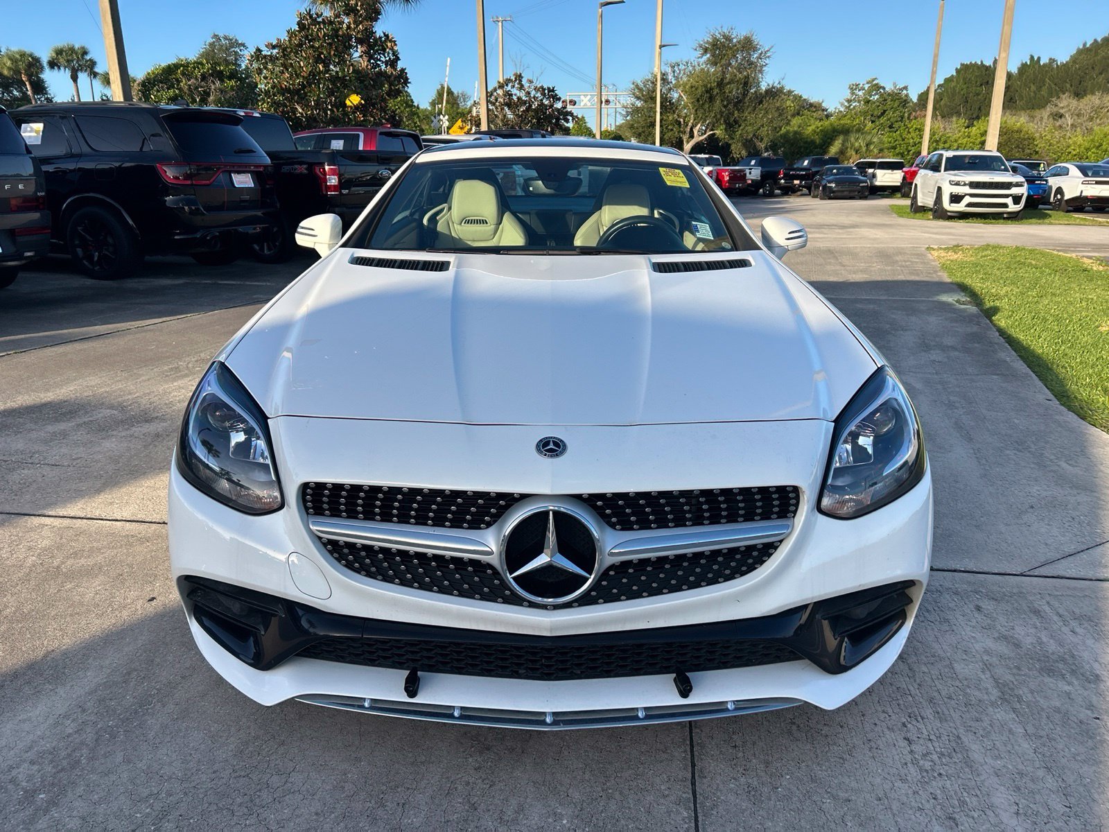 Used 2020 White Mercedes-Benz SLC 300 image 8