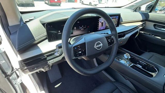 New 2026 White Nissan SL image 31