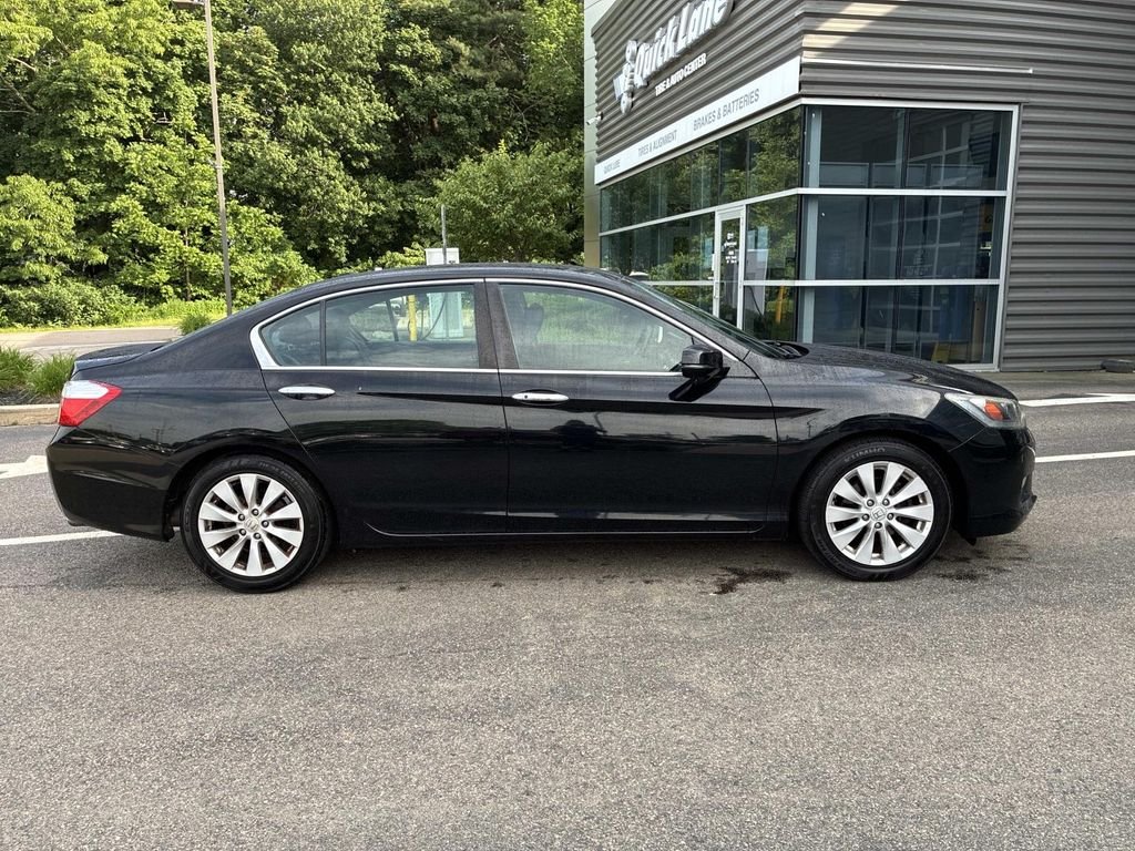 Used 2015  Honda EX-L image 8