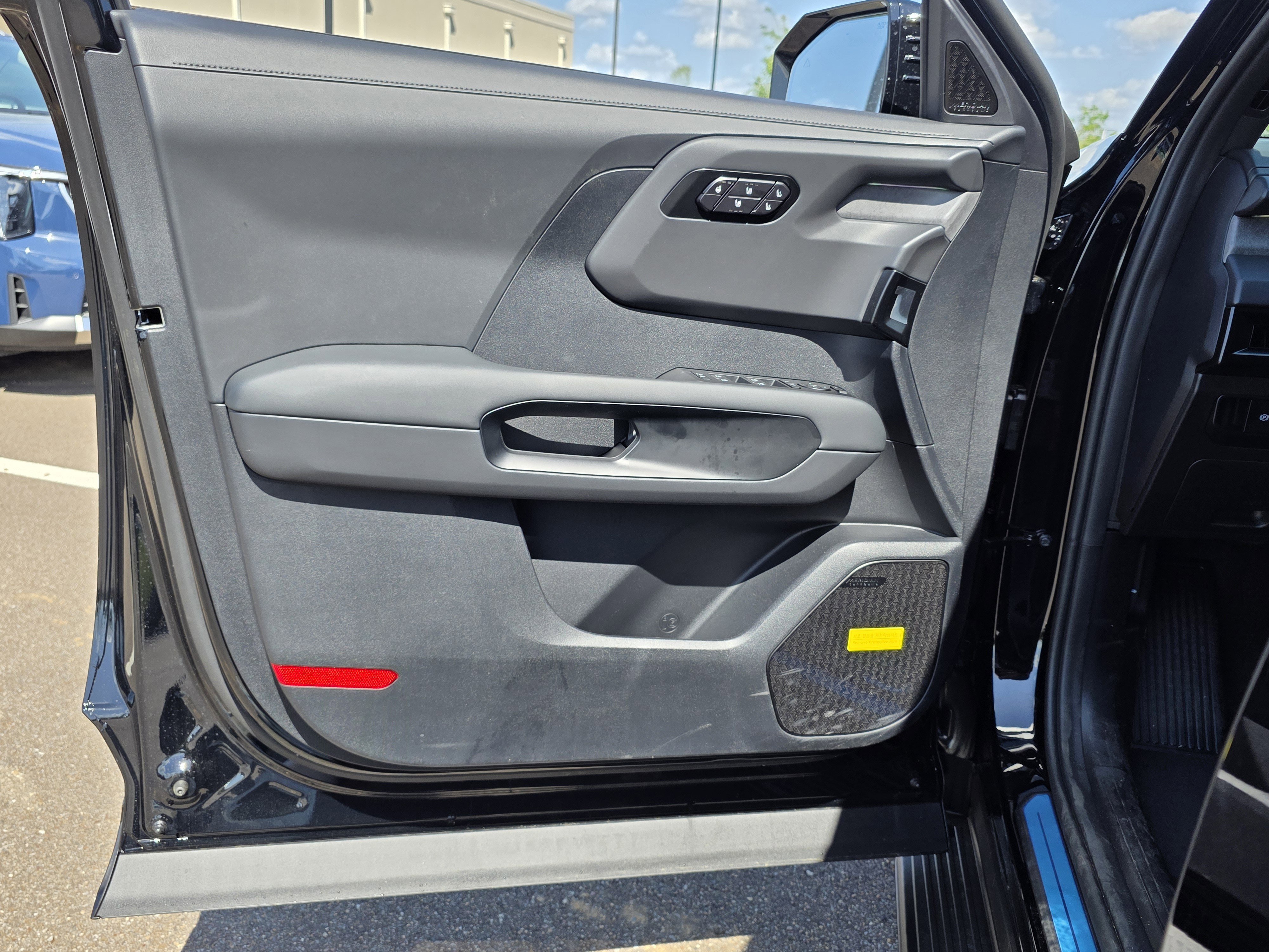 New 2027 Ebony Black Kia X-LINE SX image 12