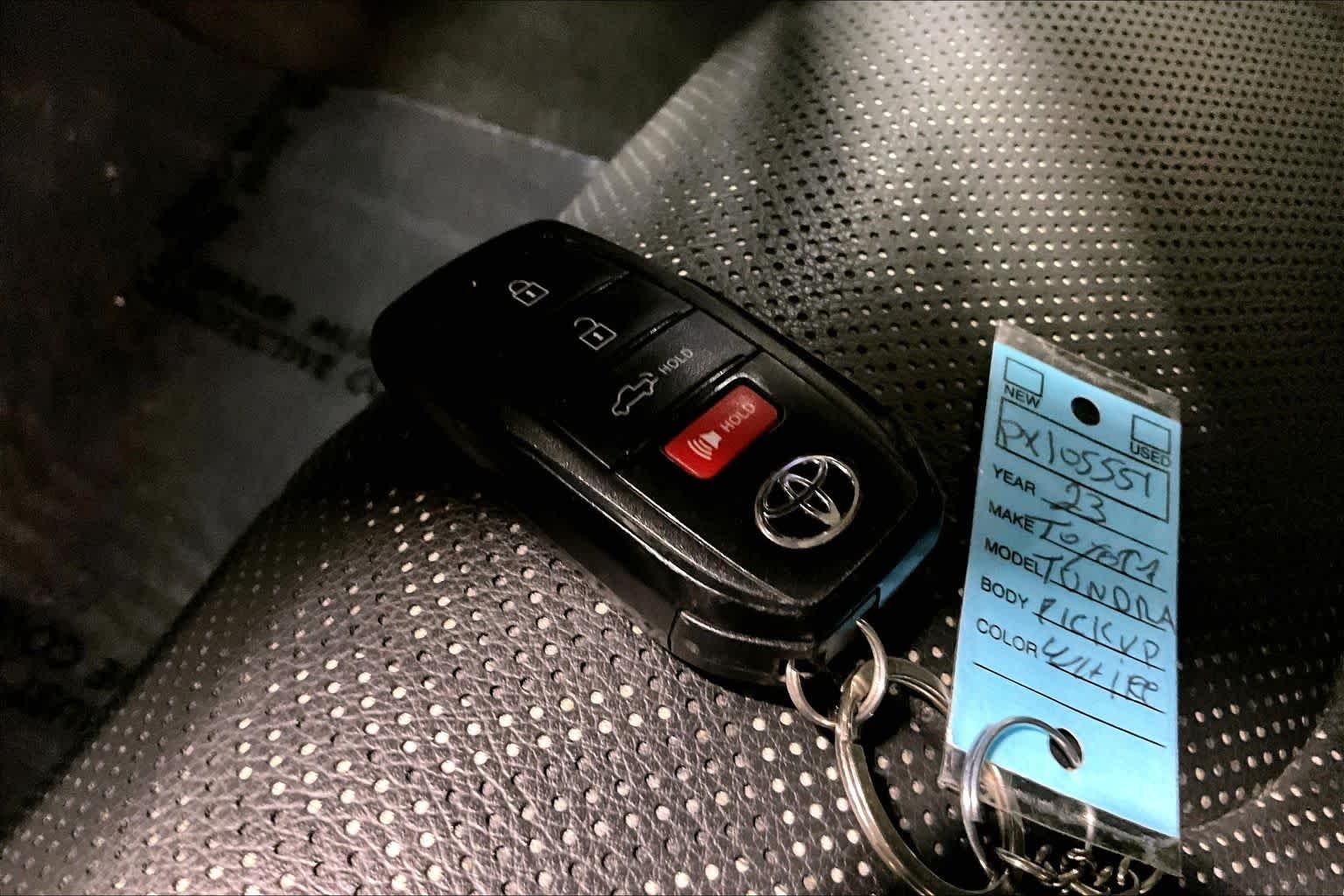 Used 2023 Wind Chill Pearl Toyota Limited image 15