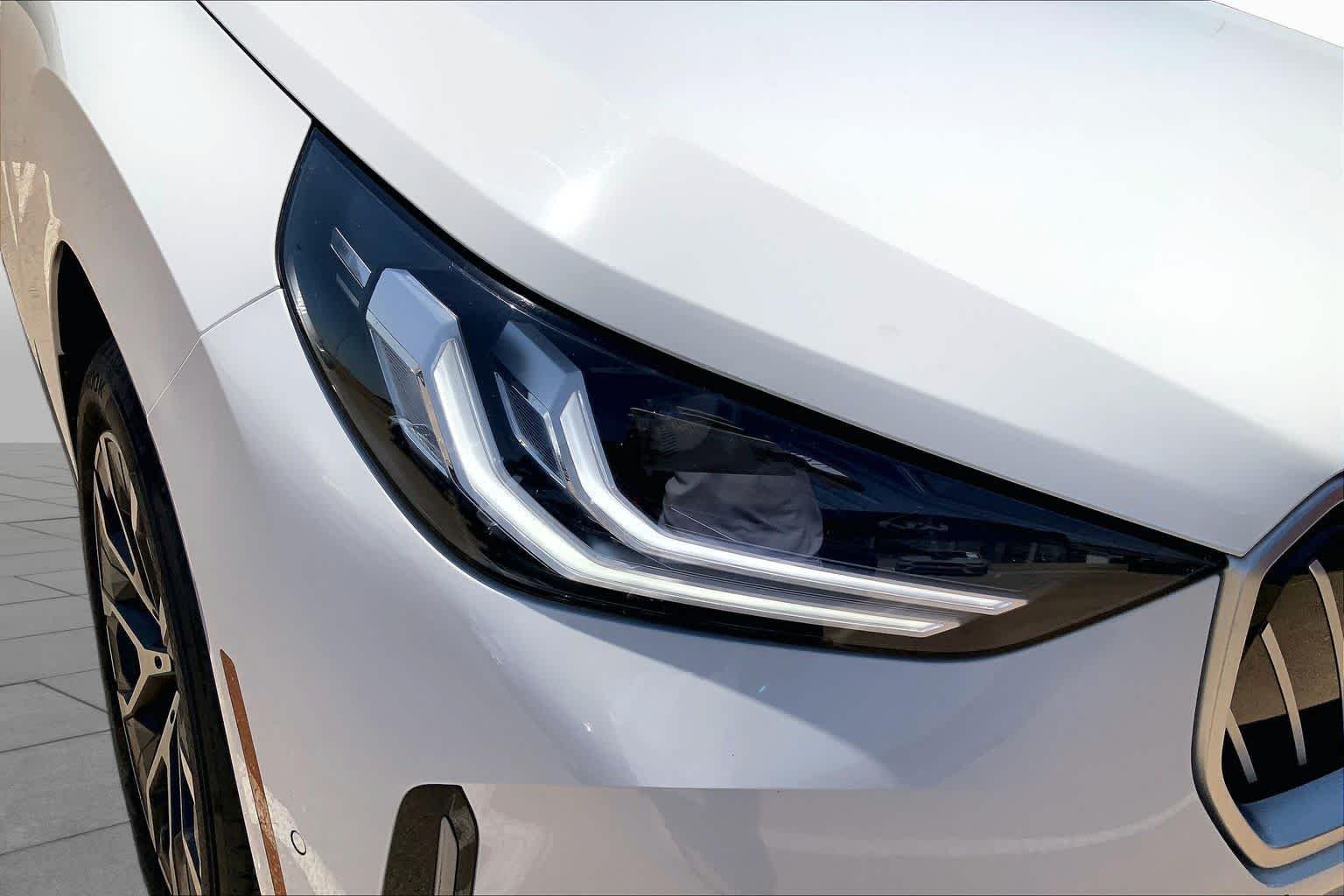 2026 BMW X3 30 - Photo 71