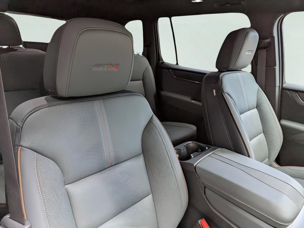 2026 GMC Acadia AT4 - Photo 20