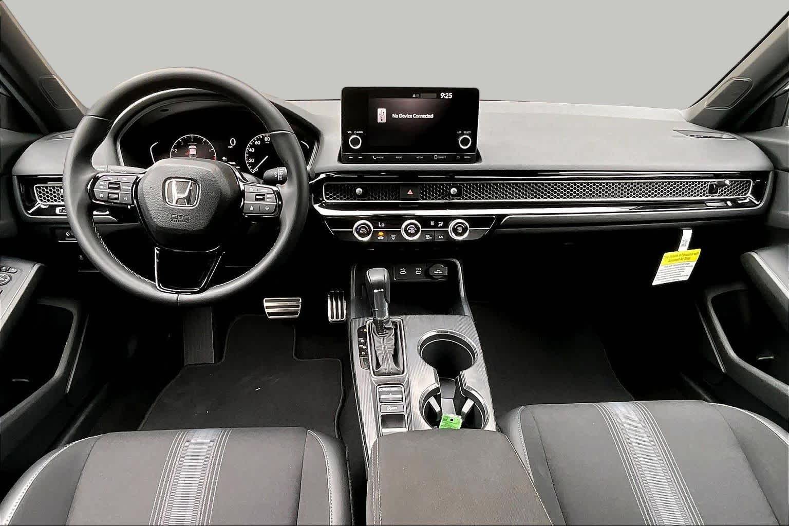 2026 Honda Civic Hatchback Sport - Photo 15
