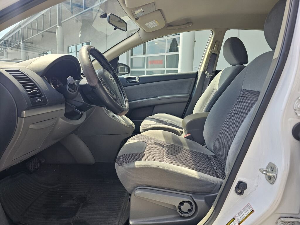Used 2007  Nissan 2.0 image 19