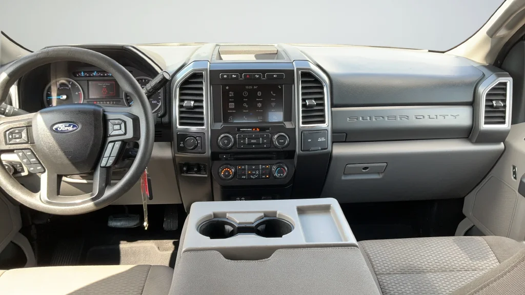 Used 2018 Blue Ford XLT image 7