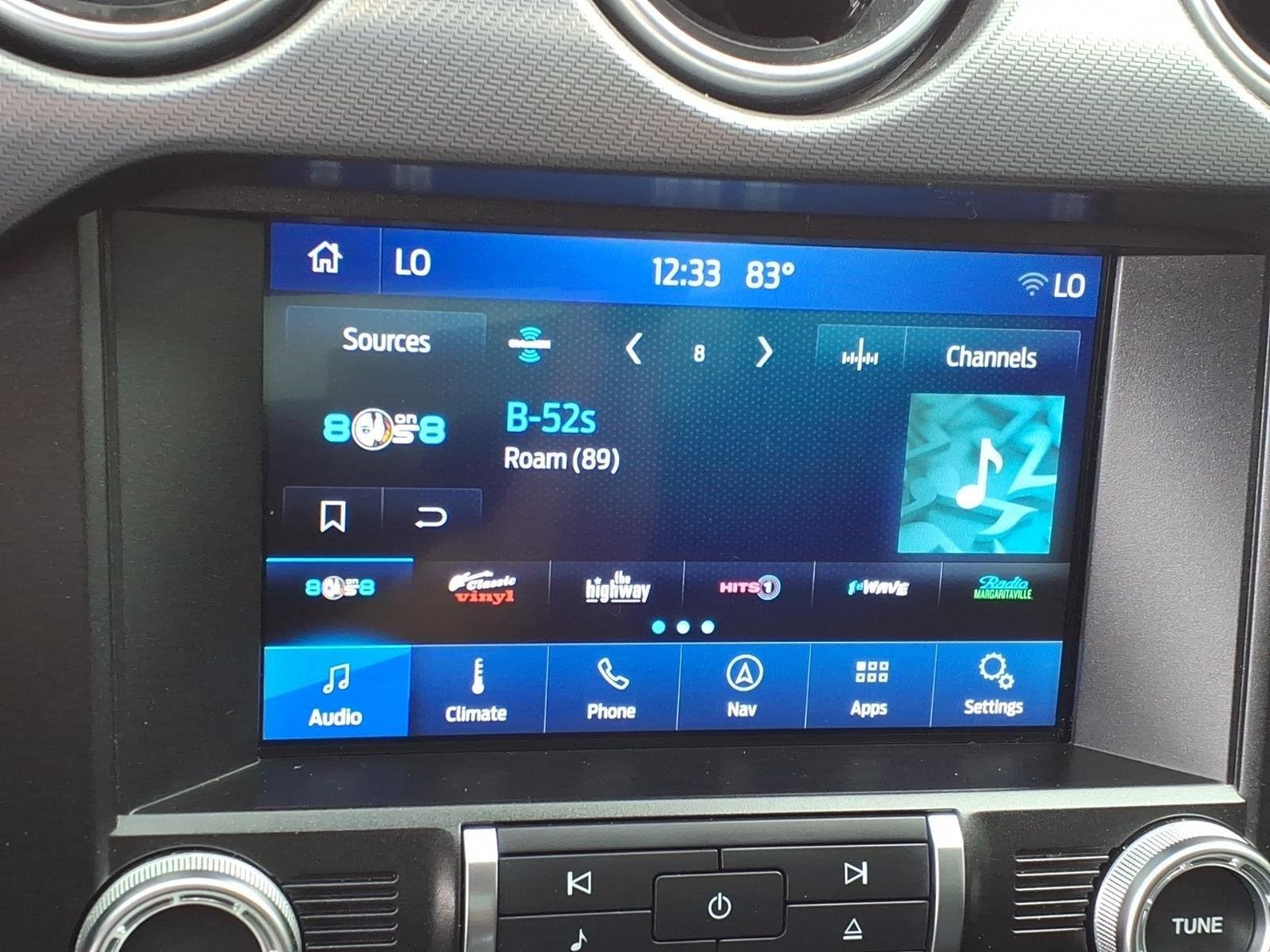 Used 2021 Carbonized Gray Metallic Ford GT Premium image 24