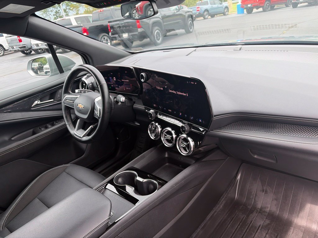 Used 2024 Sterling Gray Metallic Chevrolet LT image 46