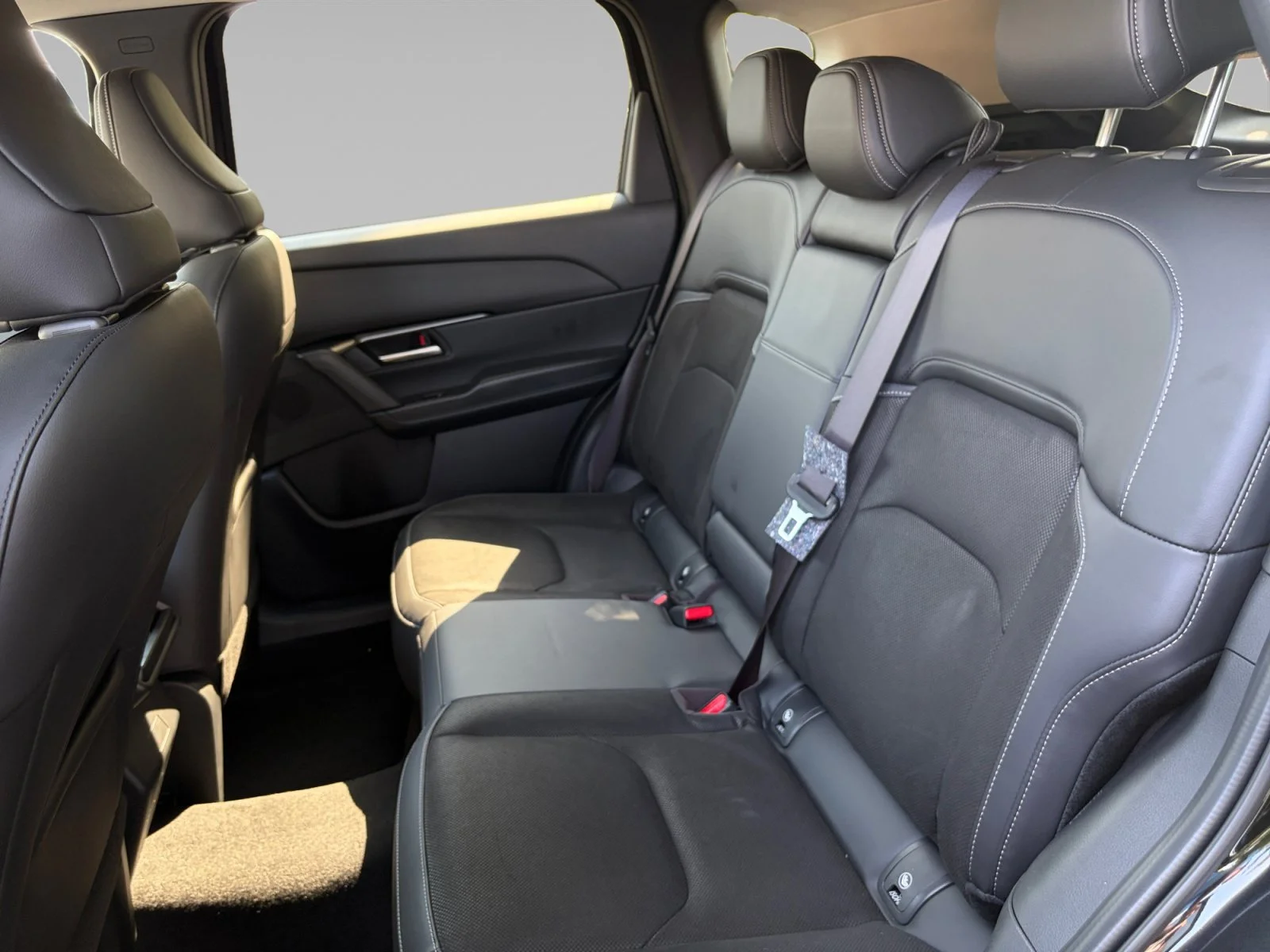 New 2026 Jet Black Mica Mazda 2.5 S Preferred AWD image 14