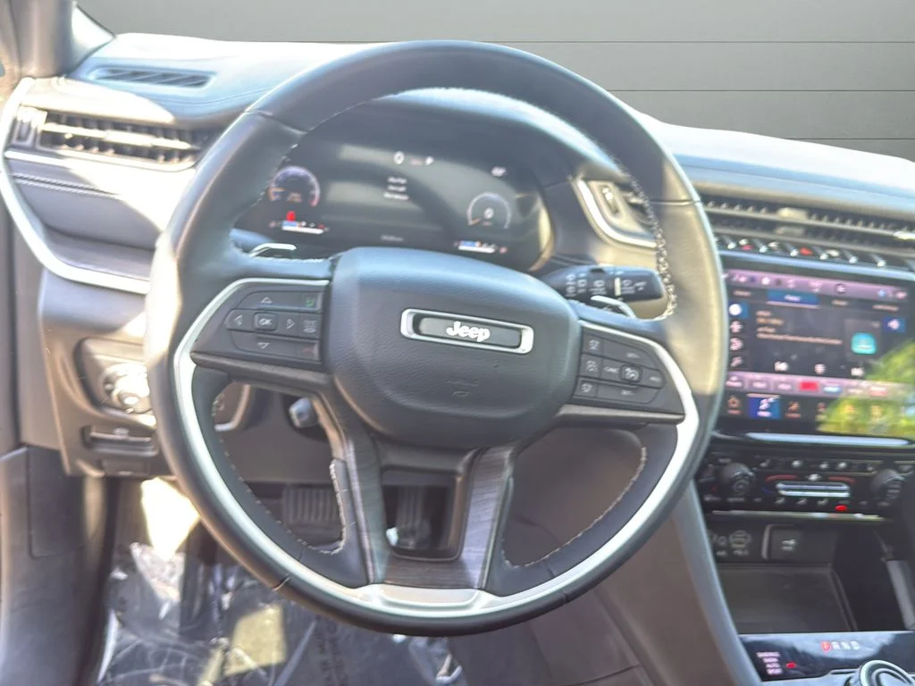 Certified Used 2024 Black Jeep Limited image 28