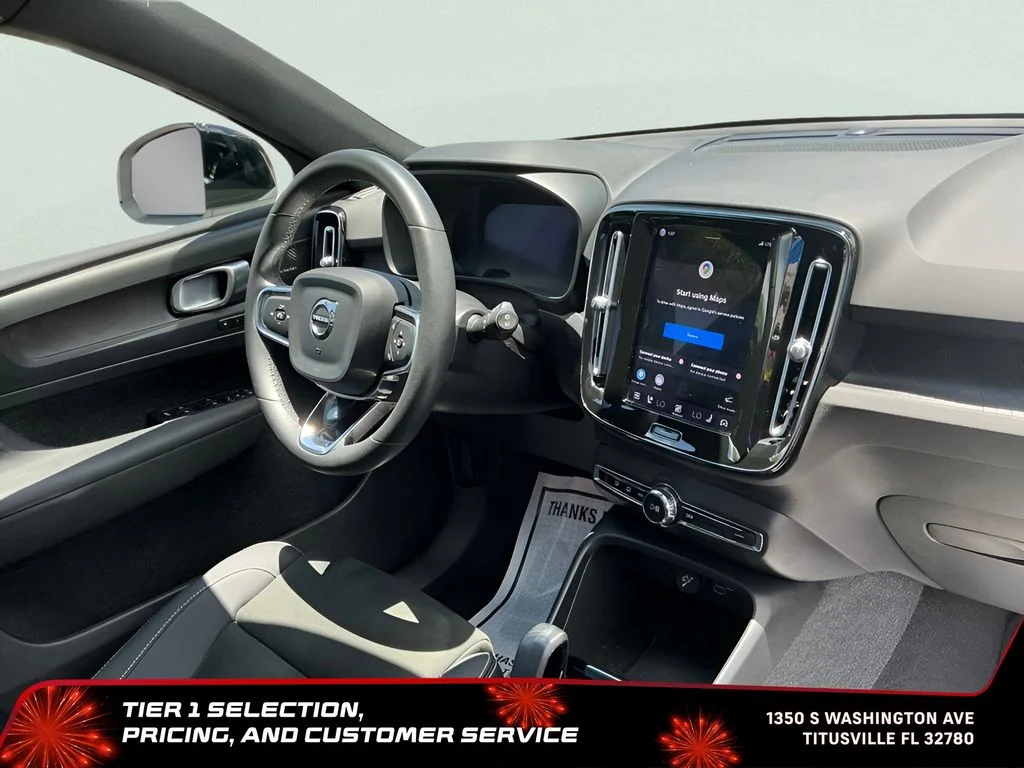Used 2023 White Volvo Ultimate image 16