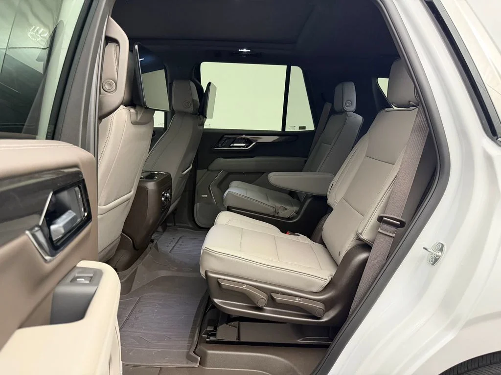 Used 2026 Summit White GMC Elevation image 20