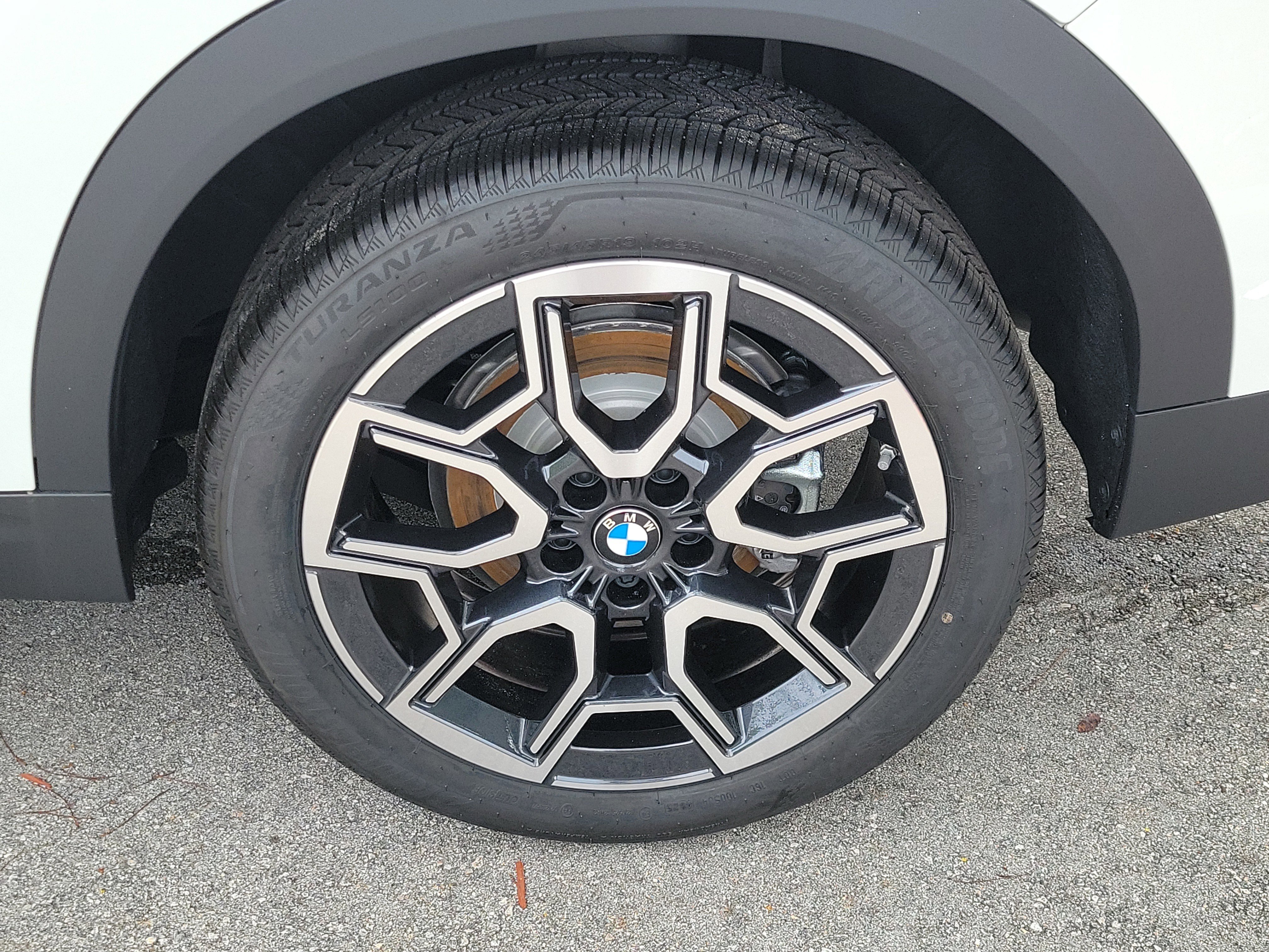 New 2026 Alpine White BMW xDrive28i image 6