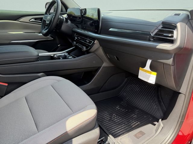 2026 Chevrolet Traverse LT - Photo 15