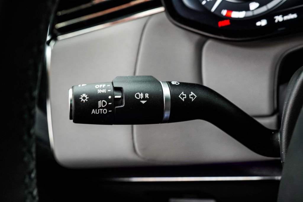Used 2025 Black Land Rover SV Edition Two image 37
