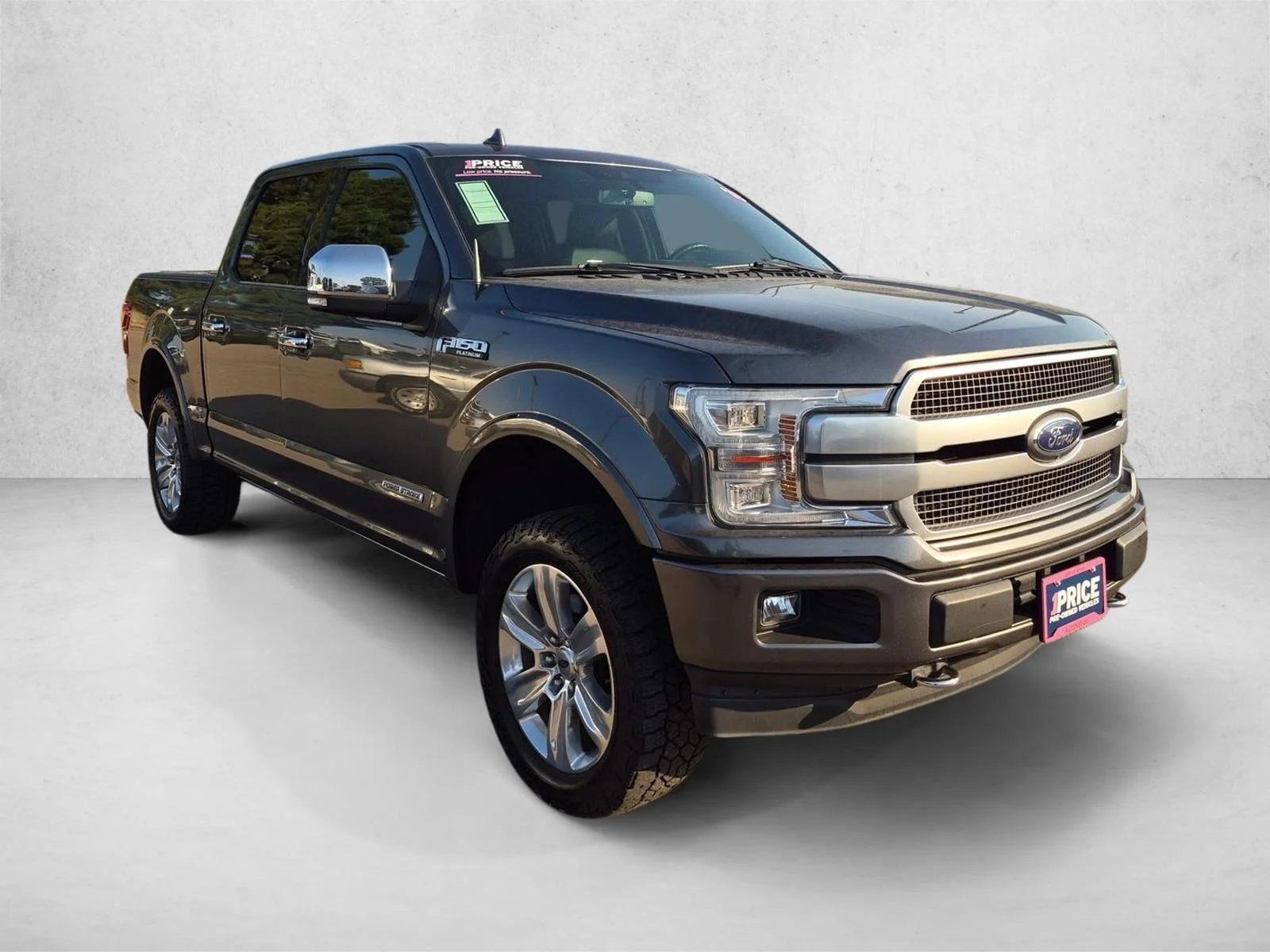Certified Used 2018 Magnetic Metallic Ford Platinum image 3