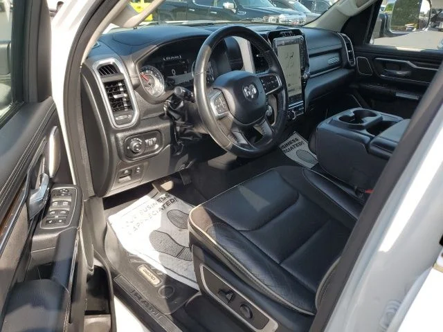 Used 2022 White Ram Laramie image 12