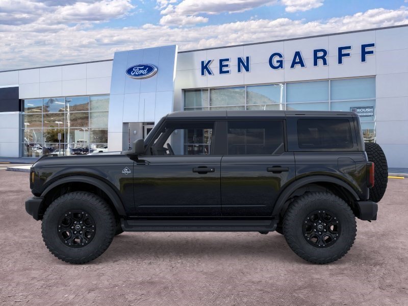 New 2026 Shadow Black Ford Outer Banks image 3