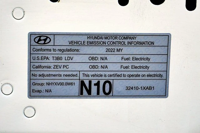 Used 2022 White Hyundai SEL image 35