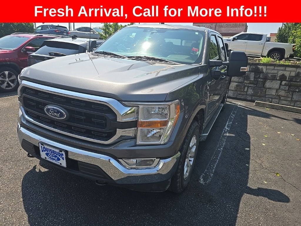 Used 2022 Gray Ford XLT image 2