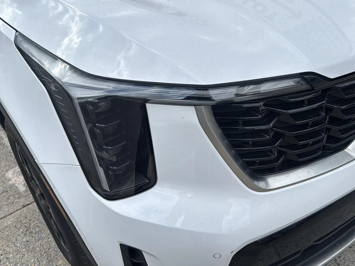 2025 Kia Sorento S - Photo 25