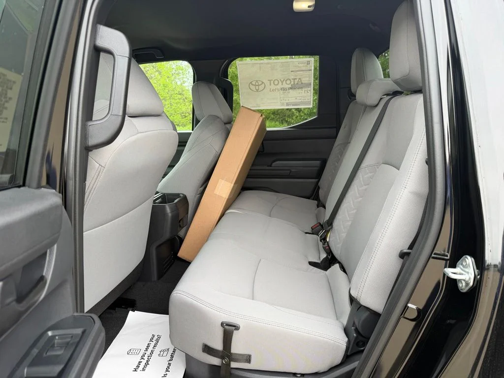 2026 Toyota Tacoma SR5 - Photo 25