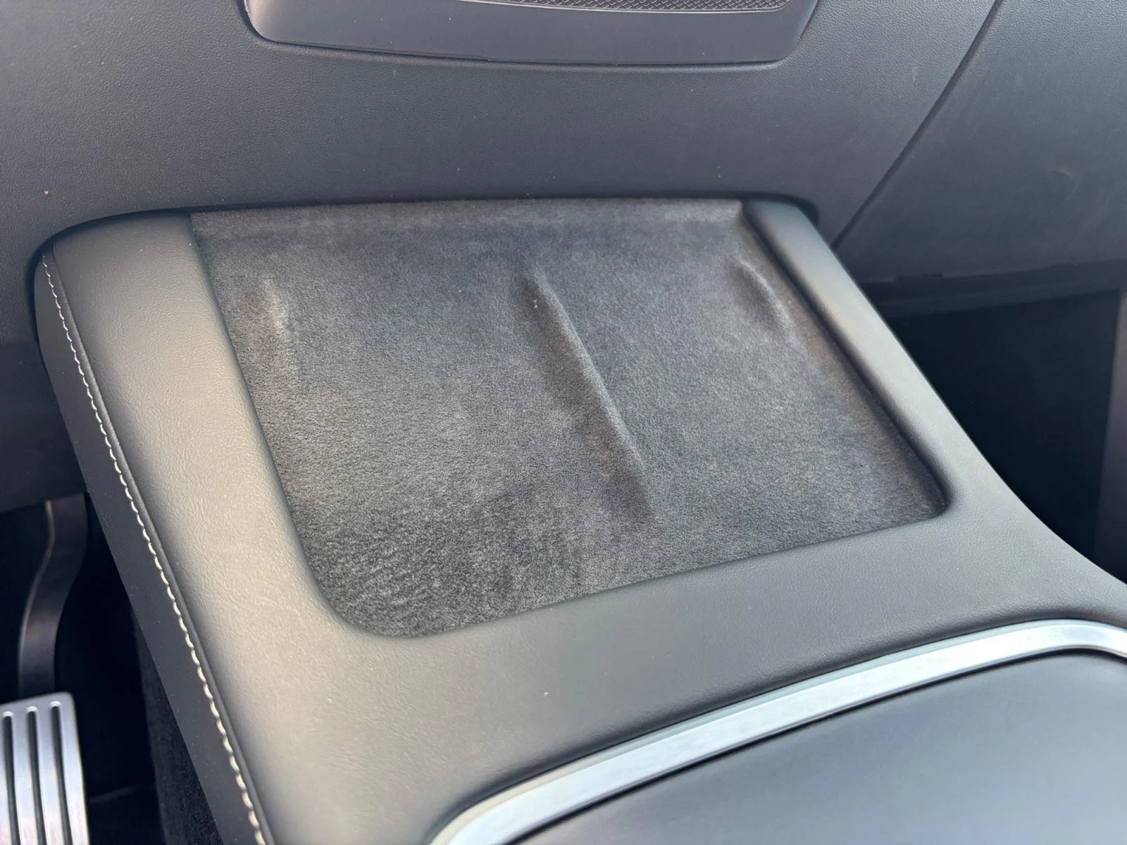 Used 2023  Tesla Performance image 29