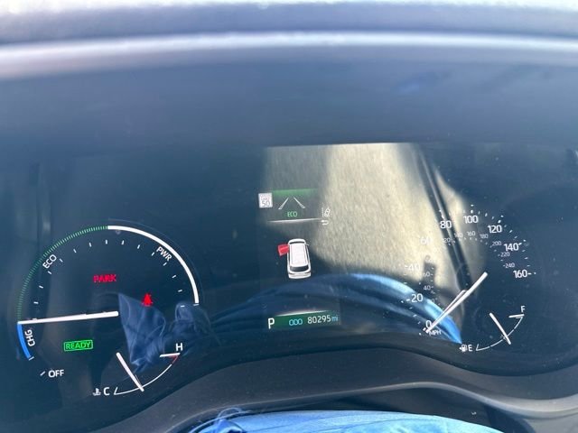 2022 Toyota Sienna LE