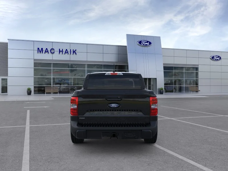 New 2026 Shadow Black Ford XLT image 25