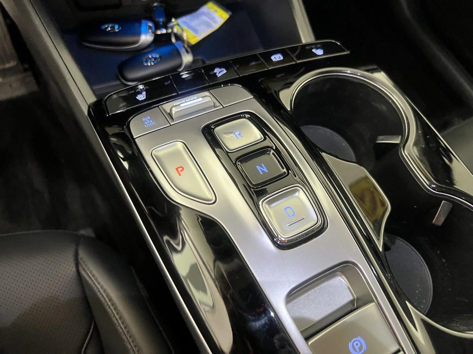 Used 2024 Gy Hyundai SEL Convenience image 31