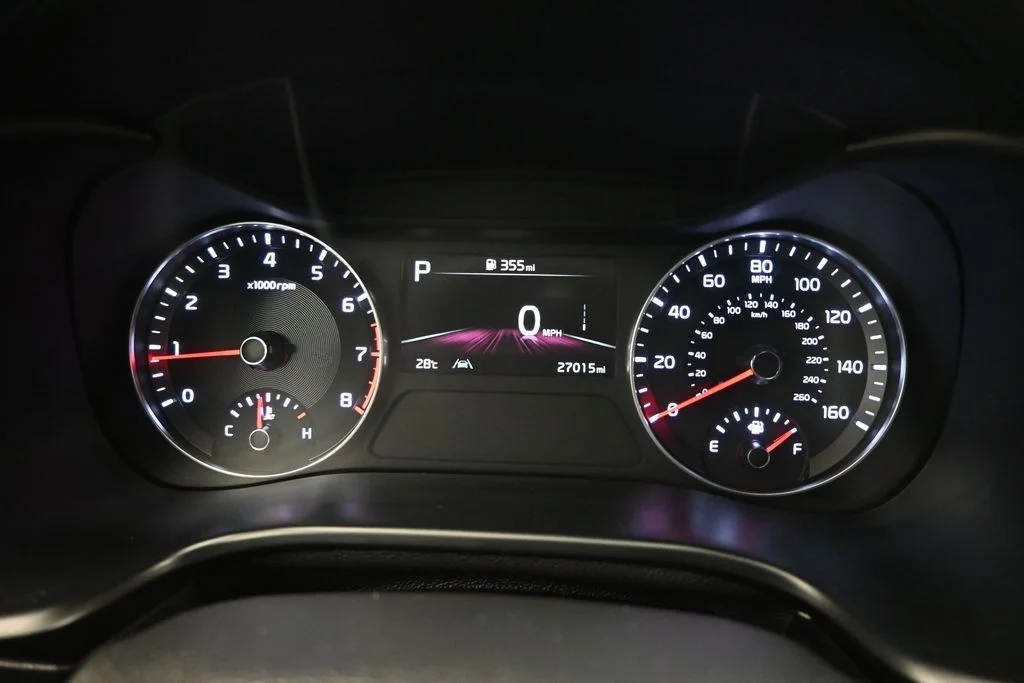 Used 2023 Gray Kia GT-Line image 13