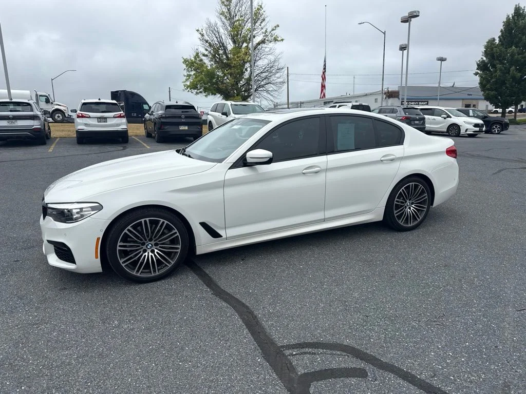 Used 2019 Alpine White BMW 540i xDrive image 10