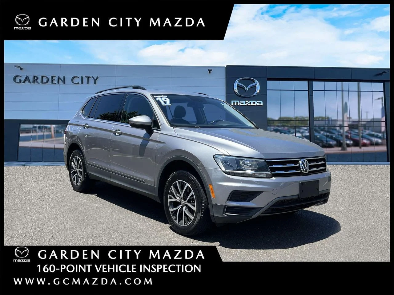 Used 2019 Platinum Gray Metallic Volkswagen 2.0T SE image 1