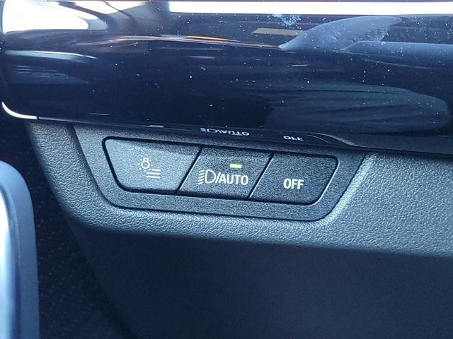 Used 2026 Blue BMW xDrive28i image 18