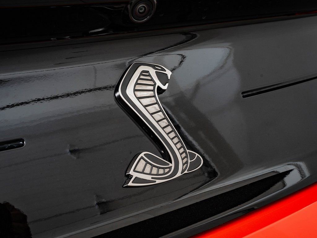 Used 2022 Orange Ford Shelby GT500 image 9