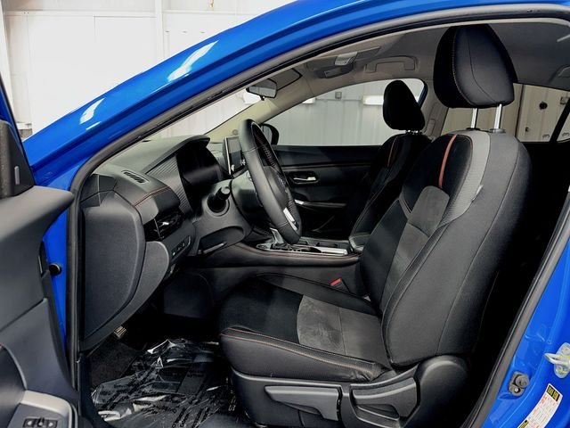 Used 2022 Blue Nissan SR image 12