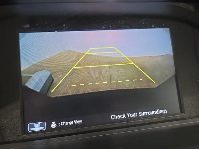 Used 2017  Honda LX image 23