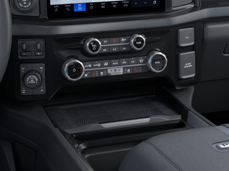 New 2026 Star White Metallic Tri-Coat Ford Platinum image 15