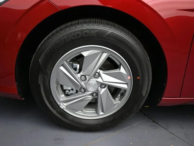 Used 2026 Red Hyundai SE image 20