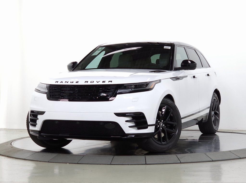 2026 Land Rover Range Rover Velar Dynamic SE
