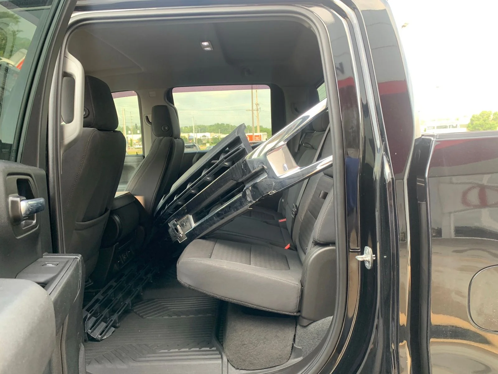 2021 Chevrolet Silverado 1500 LT - Photo 13