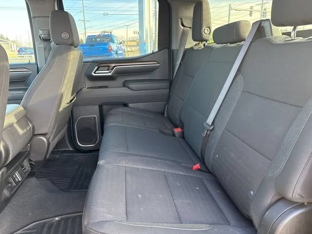 2025 Chevrolet Silverado 1500 LT - Photo 15