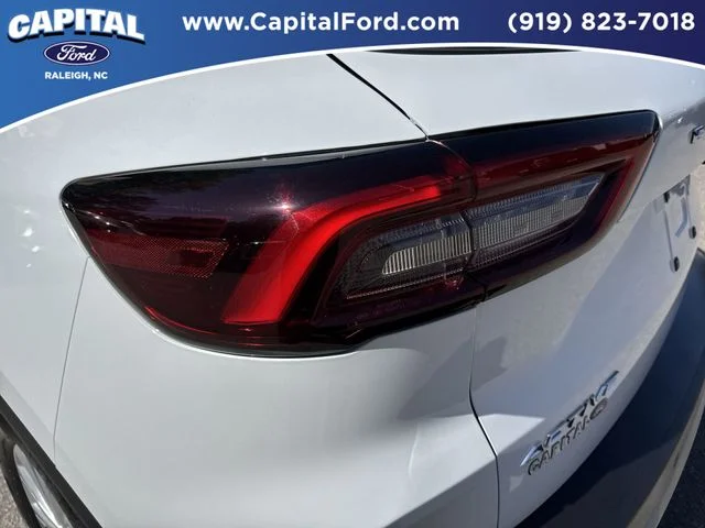 Used 2024 White Ford Active image 15