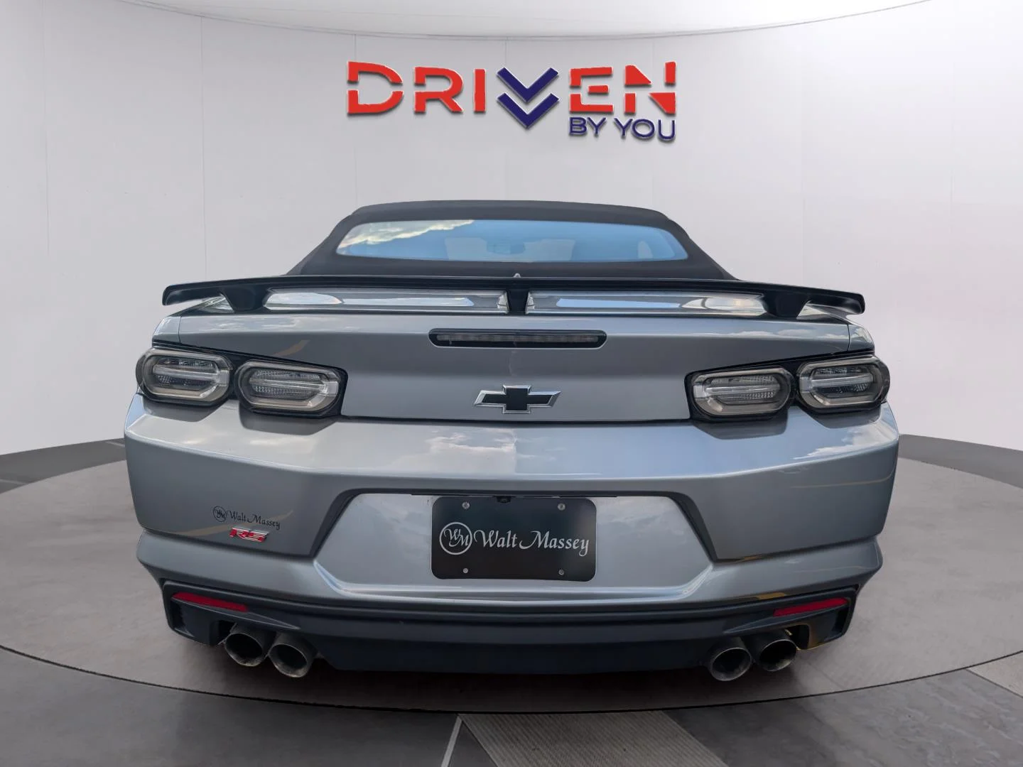 Used 2023 Sharkskin Metallic Chevrolet LT1 image 4