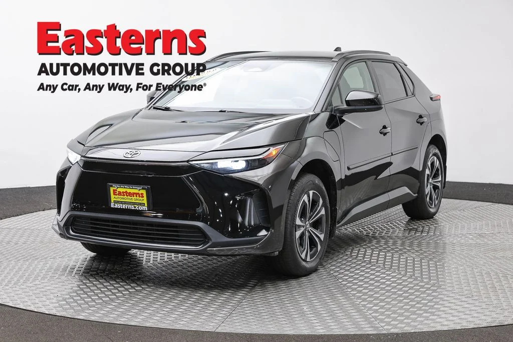 Used 2023 Black Toyota XLE image 1