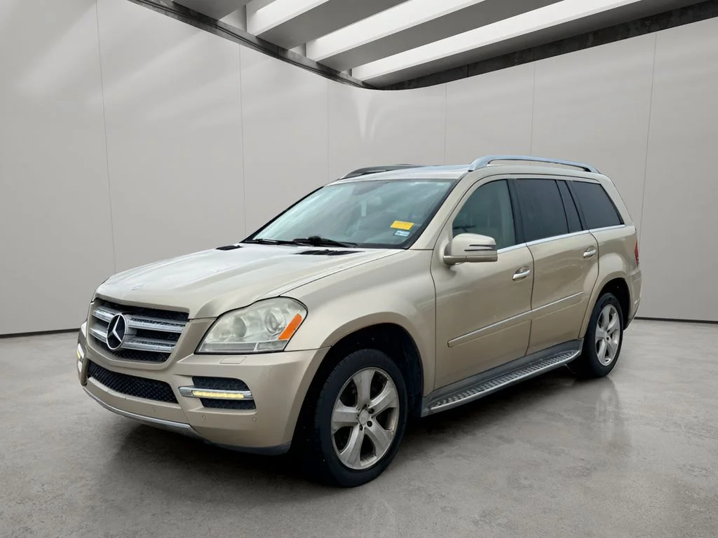 Used 2012 Pearl Beige Metallic Mercedes-Benz GL450 4MATIC® image 2