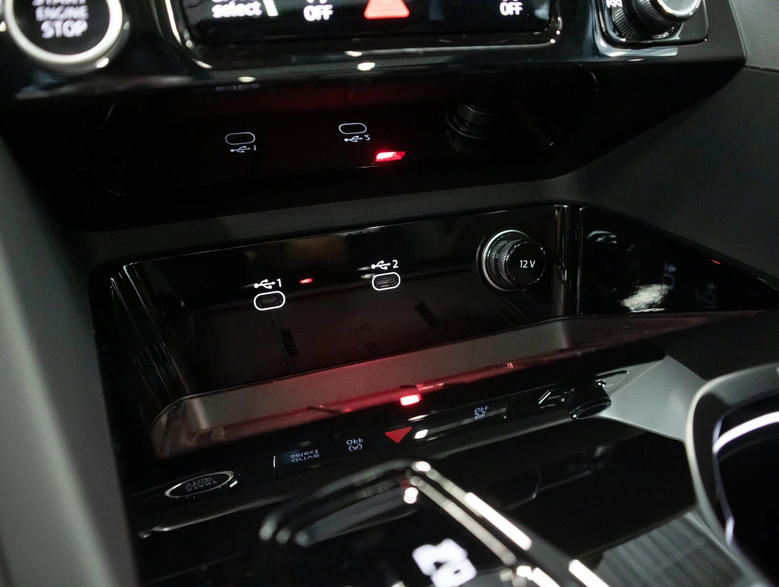 New 2026 Glacier White Metallic Audi Premium Plus image 22
